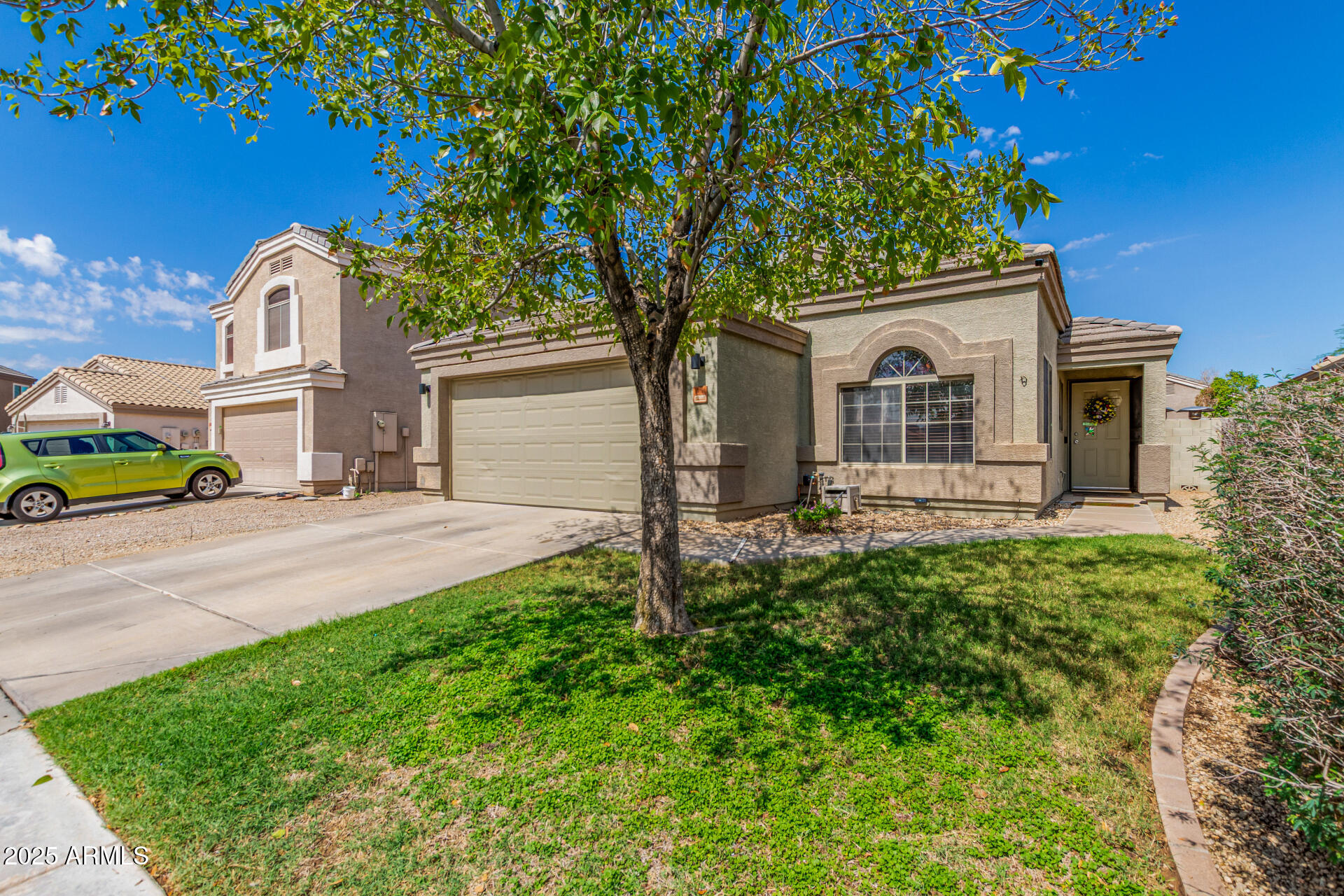 12814 West Hearn Road El Mirage, AZ 85335 - Photo 6 of 28 06 - Hearn