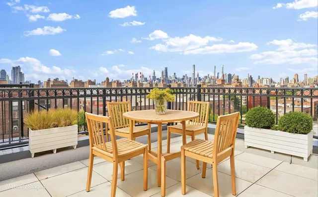 $779,000 | 25-25 31st Avenue, Unit 7A | Astoria