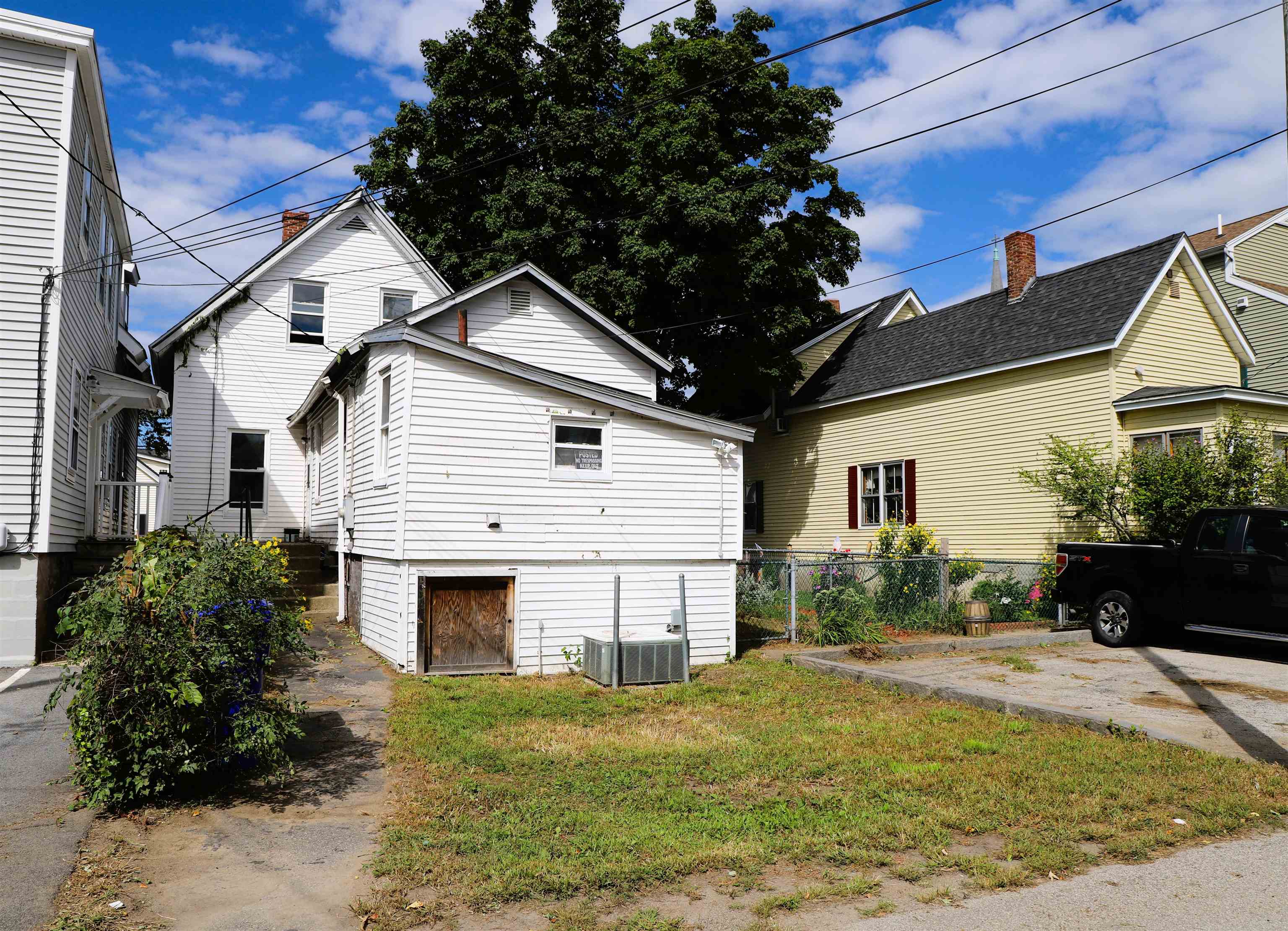 75 Laurel Street Manchester, NH 03103 - Photo 27 of 34 Gallery Image 27