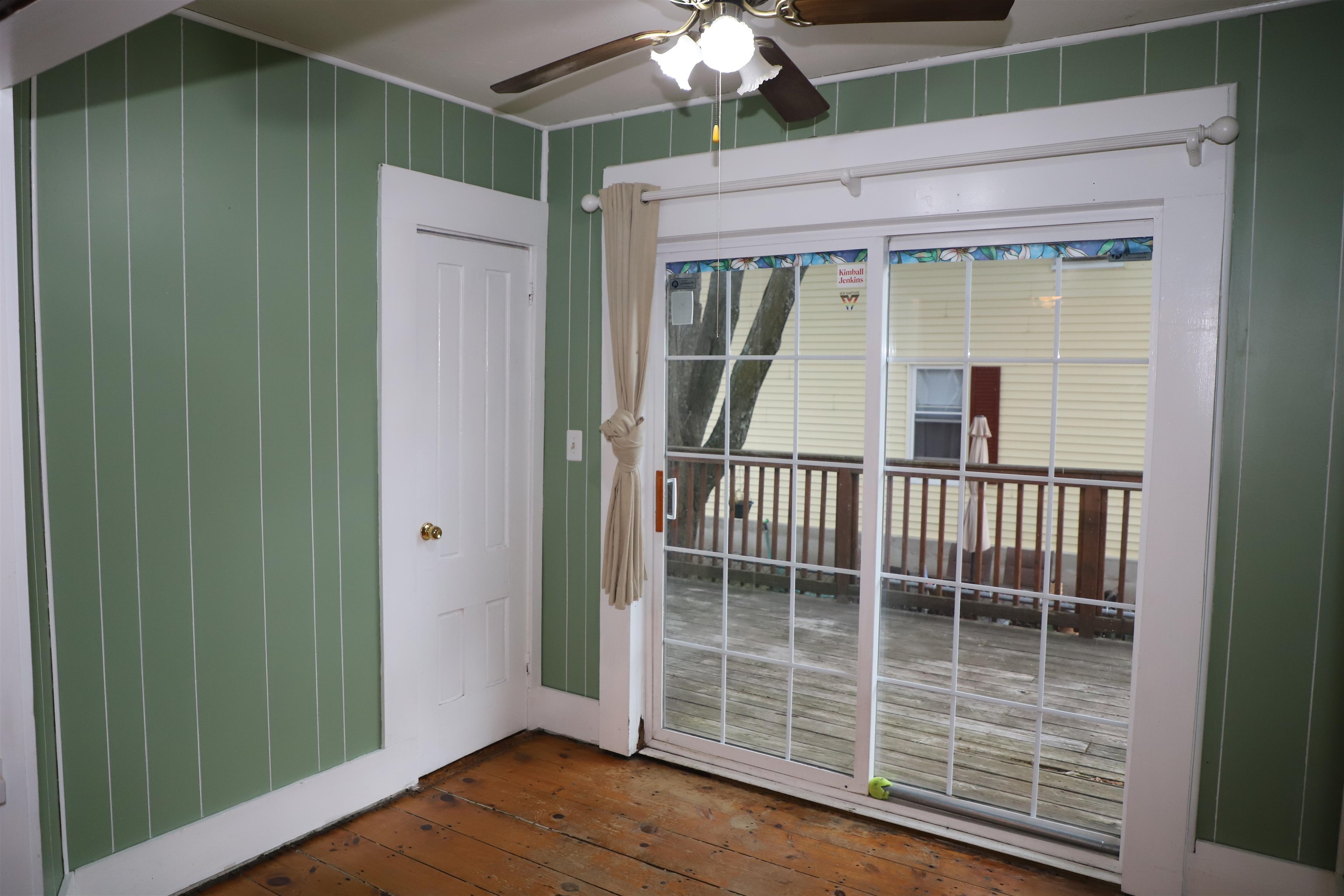 75 Laurel Street Manchester, NH 03103 - Photo 3 of 34 Gallery Image 3