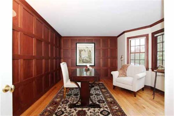 19 Raymond Road Sudbury, MA 01776 - Photo 11 of 25