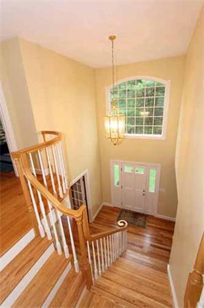 19 Raymond Road Sudbury, MA 01776 - Photo 13 of 25