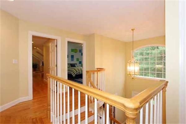 19 Raymond Road Sudbury, MA 01776 - Photo 14 of 25