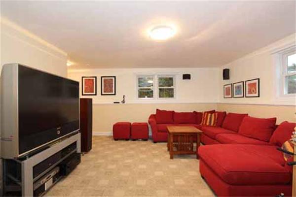 19 Raymond Road Sudbury, MA 01776 - Photo 24 of 25