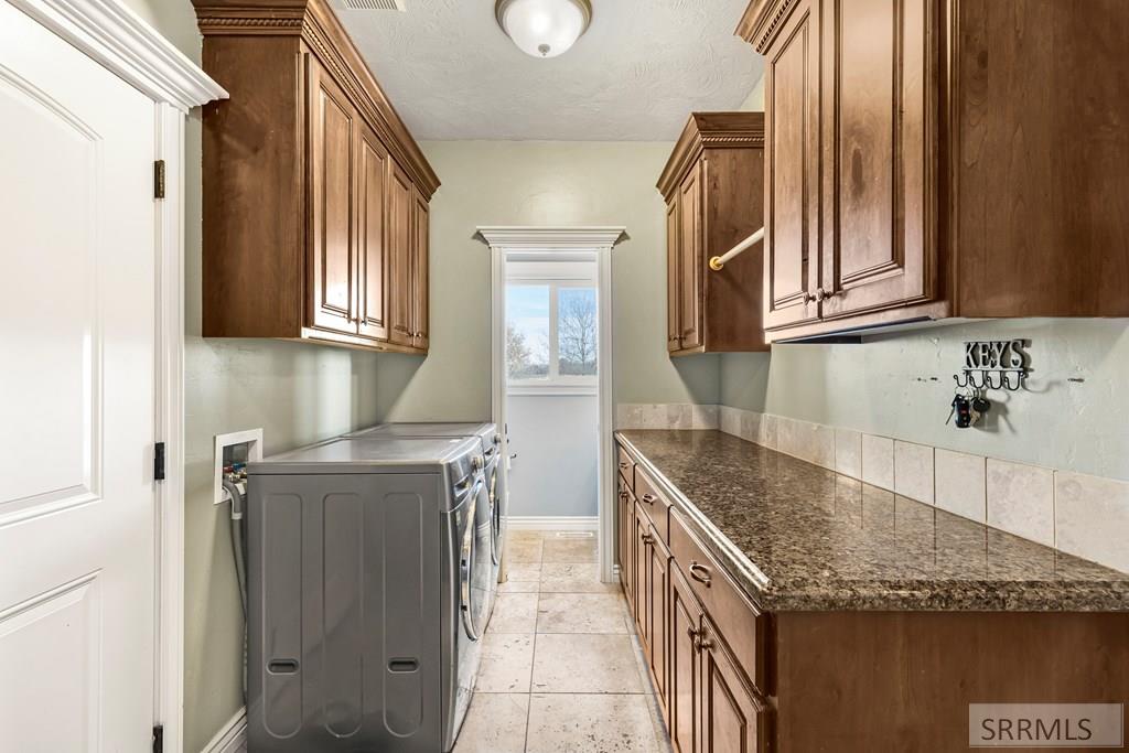 406 North 3846 East Rigby, ID 83442 - Photo 23 of 71 Laundry
