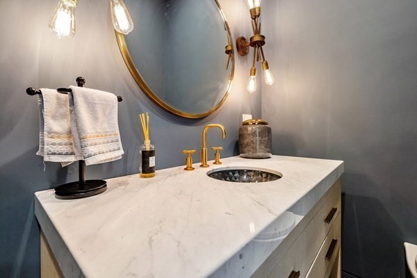 61 Walnut Street Saugus, MA 01906 - Photo 21 of 42