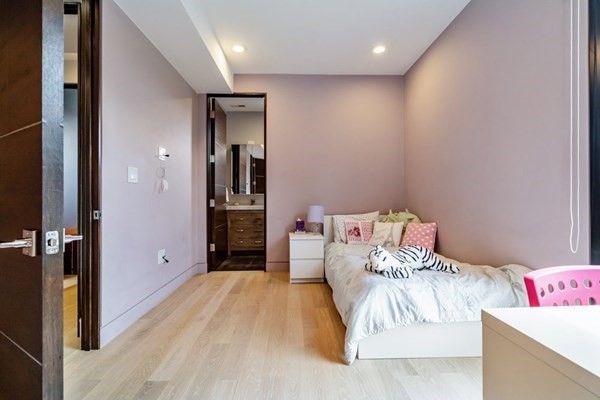 61 Walnut Street Saugus, MA 01906 - Photo 27 of 42