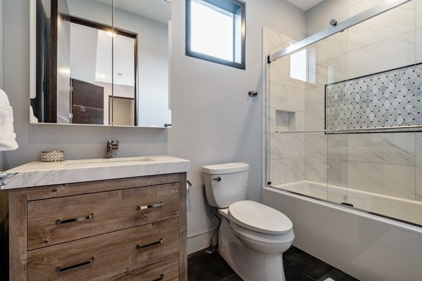 61 Walnut Street Saugus, MA 01906 - Photo 28 of 42