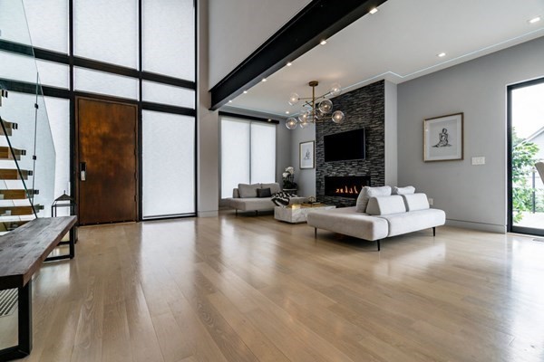 61 Walnut Street Saugus, MA 01906 - Photo 7 of 42