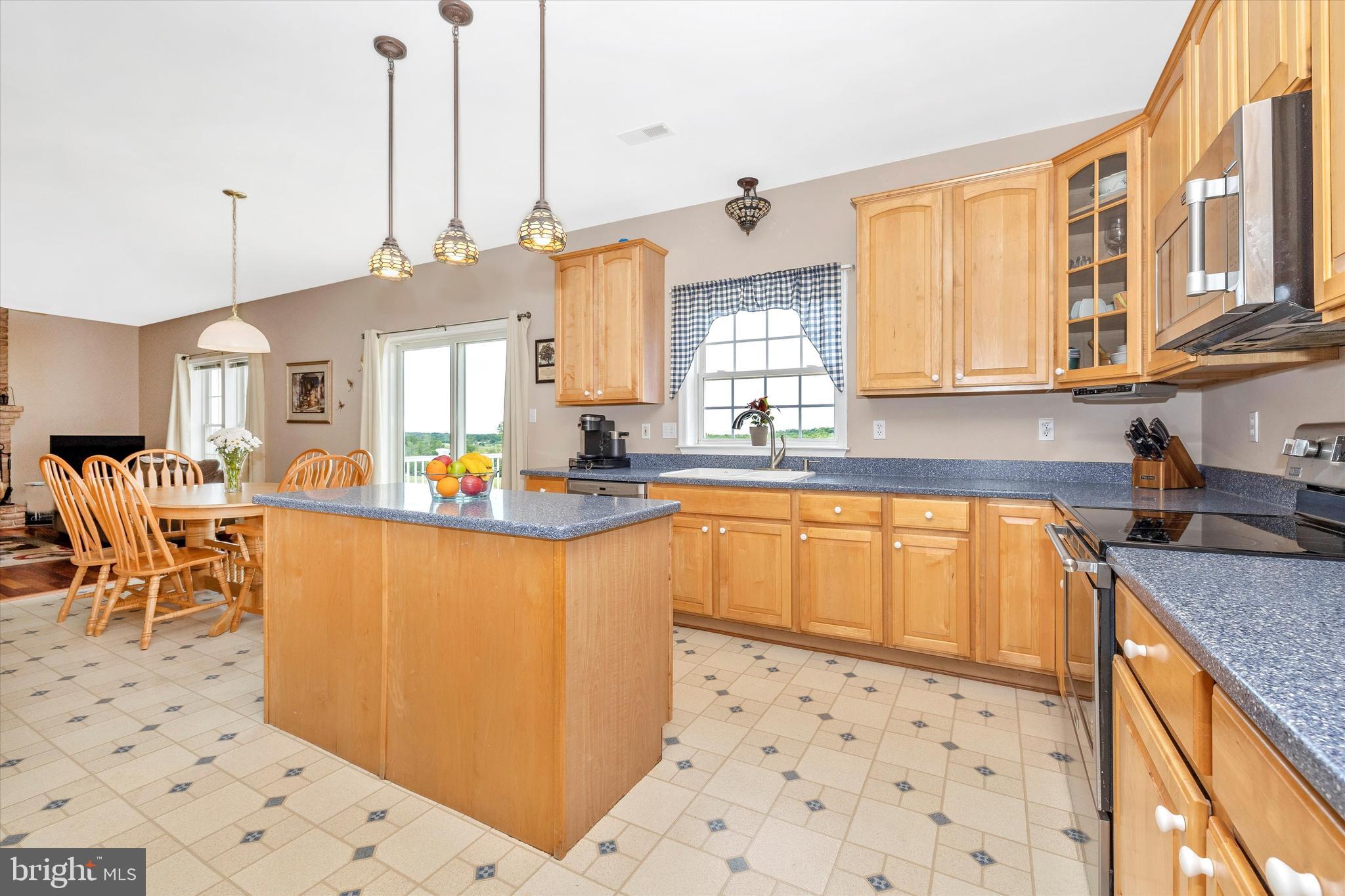 13384 Moser Road Thurmont, MD 21788 - Photo 15 of 93 Kitchen