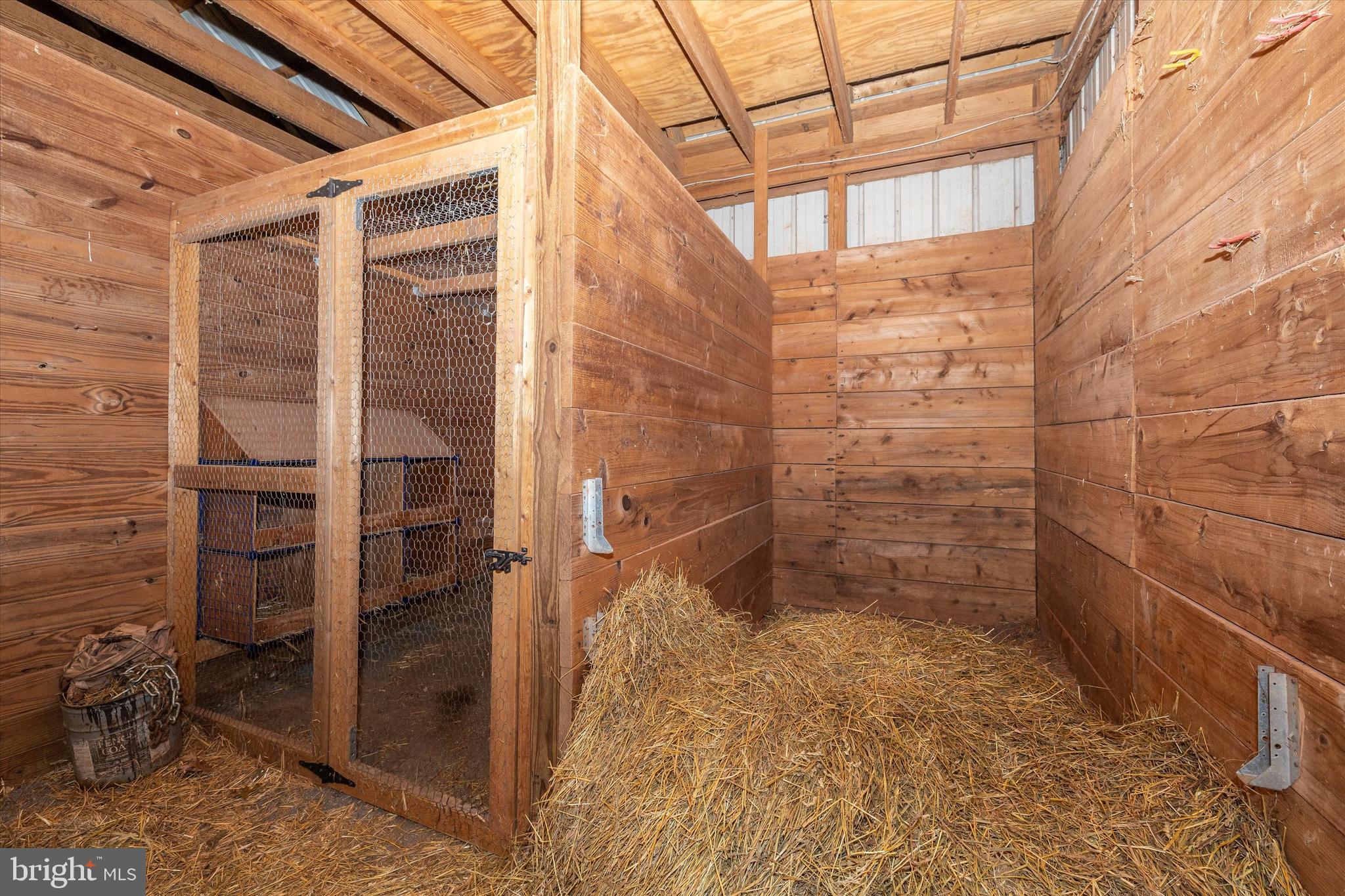 13384 Moser Road Thurmont, MD 21788 - Photo 55 of 93 Chicken coop