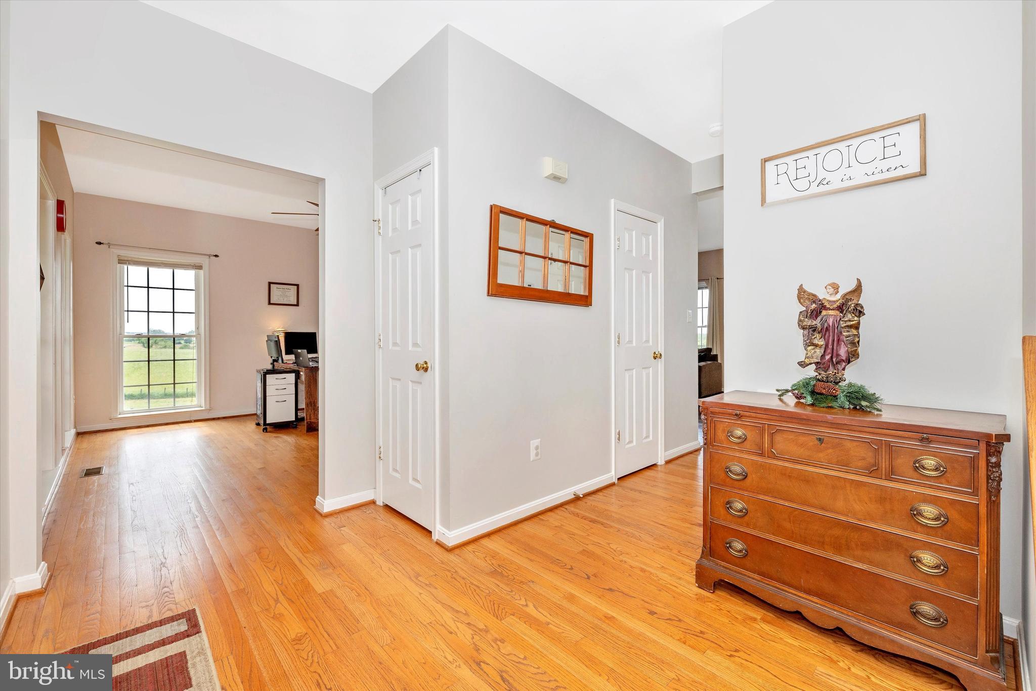 13384 Moser Road Thurmont, MD 21788 - Photo 9 of 93 Foyer