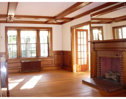 2 Selwyn Road Belmont, MA 02478 - Photo 4 of 21 Gallery Image 4