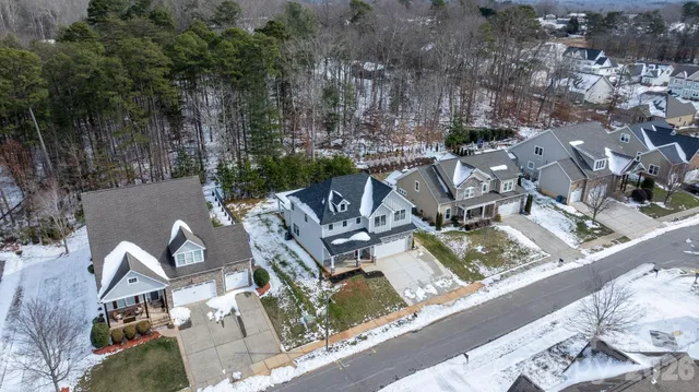 $675,000 | 1207 39th Avenue Northeast, Hickory, NC 28601