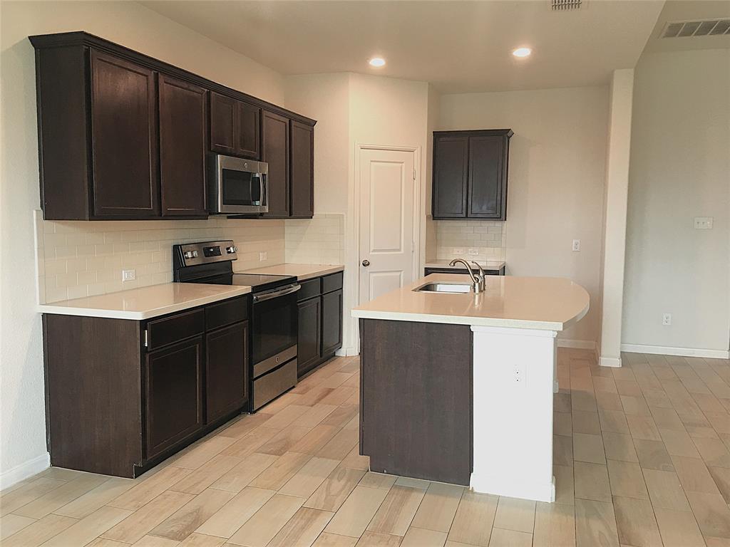 100 Acadia Lane Forney, TX 75126 - Photo 6 of 35