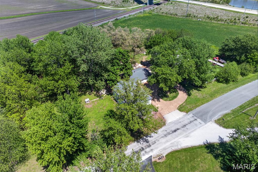 13103 Trestle Road Highland, IL 62249 - Photo 43 of 49 Gallery Image 43
