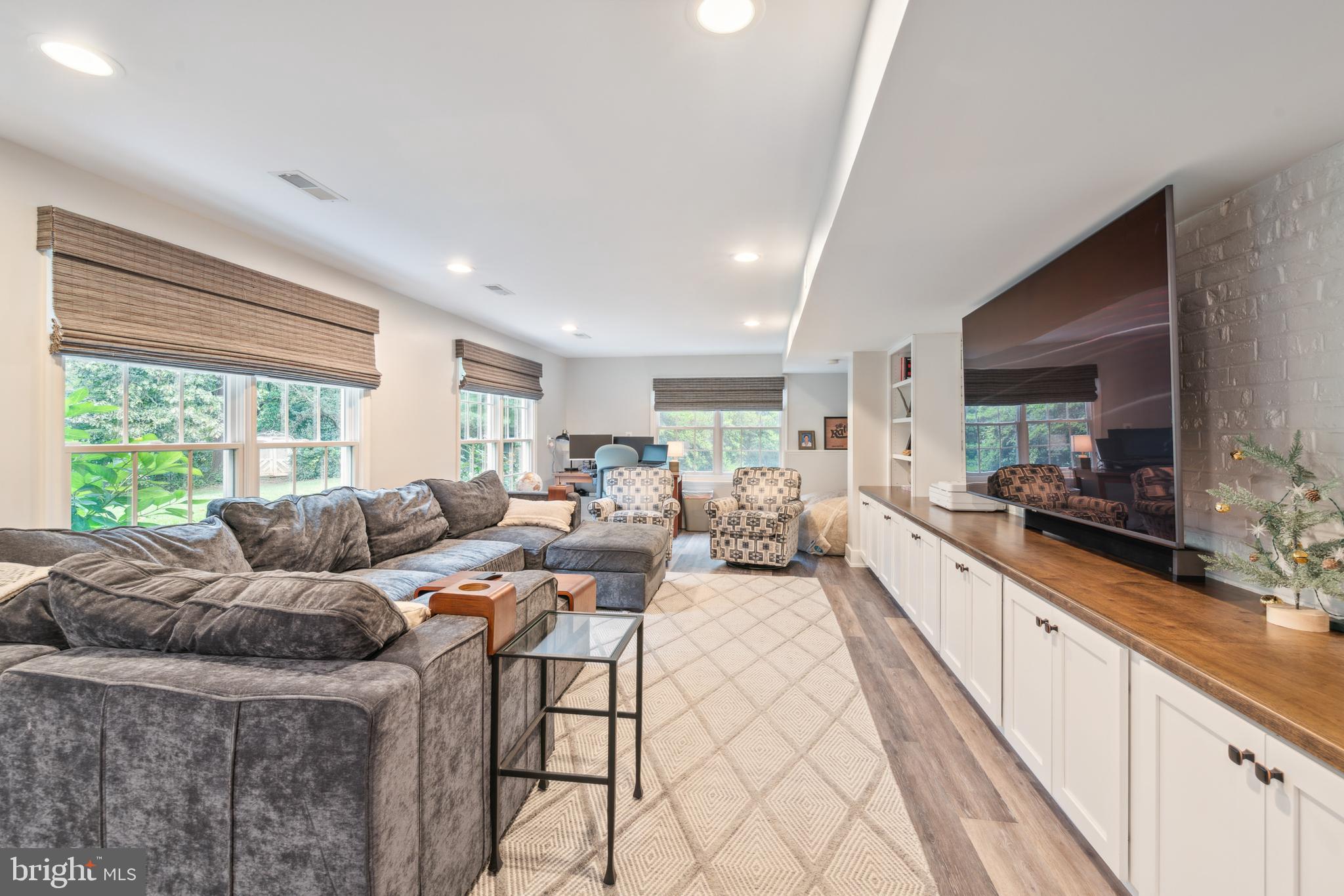 710 Chapel Ridge Road Lutherville-Timonium, MD 21093 - Photo 35 of 55 Gallery Image 35