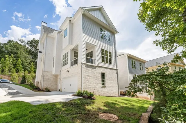 $899,000 | 3020 Kara Court, Roswell, GA 30076