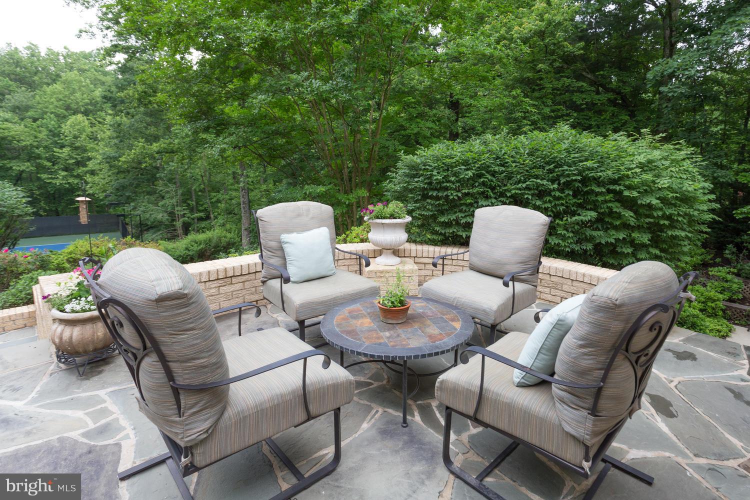 8609 Brook Road McLean, VA 22102 - Photo 6 of 30 Upper Patio