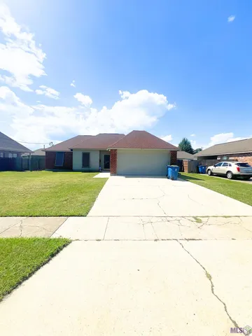 $210,000 | 309 14th Street, Port Allen, LA 70767