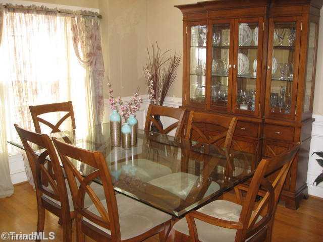 2210 Brigham Road Greensboro, NC 27409 - Photo 4 of 15 Dining Room.