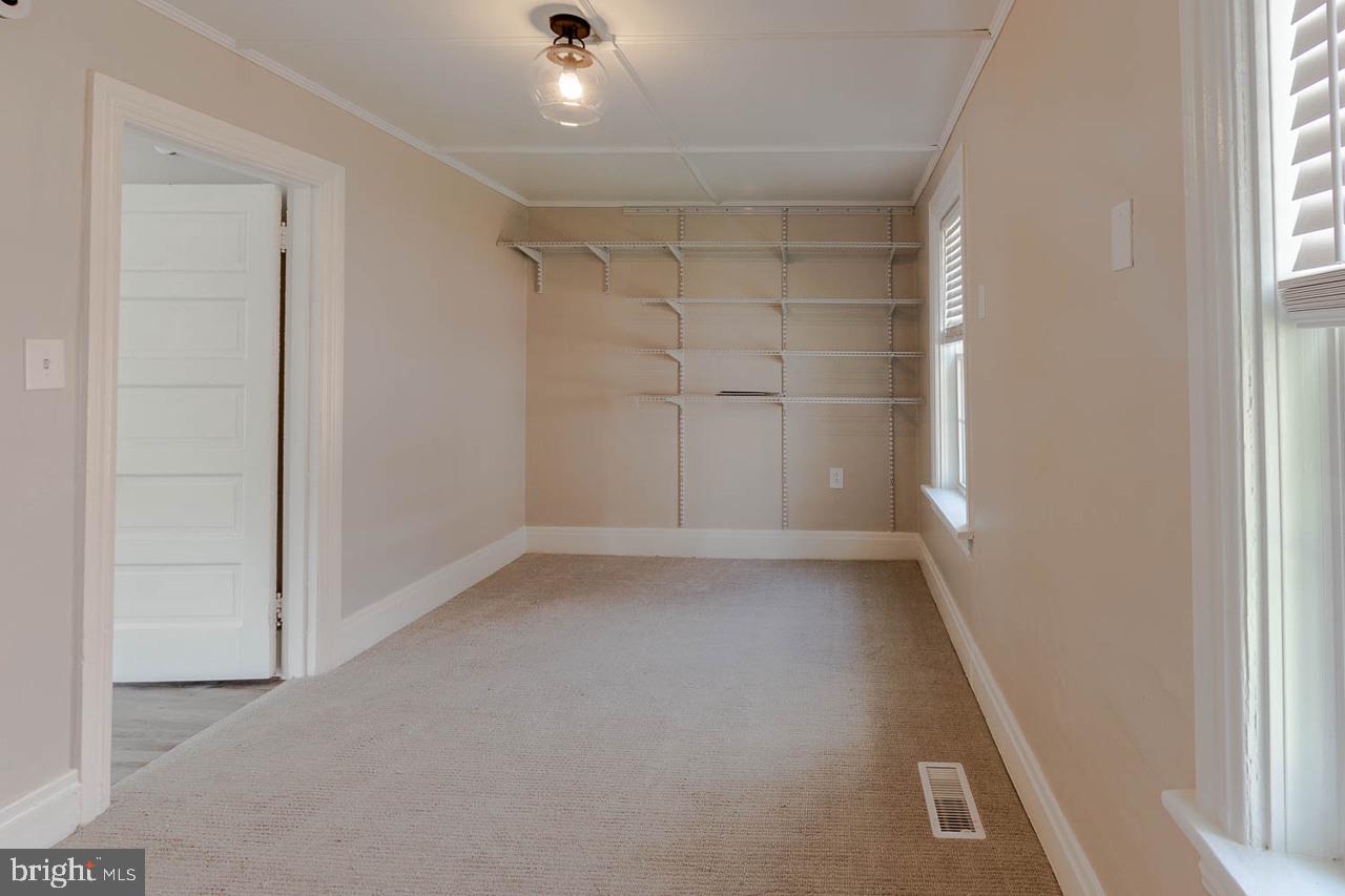 1606 Oneida Street Huntingdon, PA 16652 - Photo 18 of 38