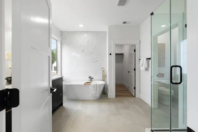 $650,000 | 730 New South Court, Wellford, SC 29385