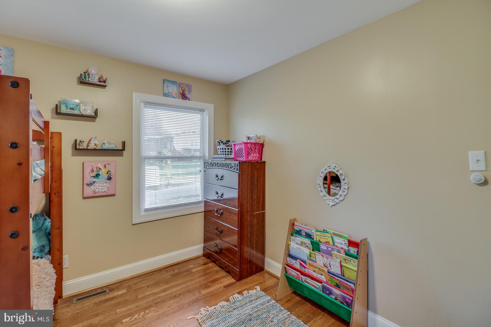 153 West Rutherford Drive Newark, DE 19713 - Photo 22 of 33 Bedroom #3
