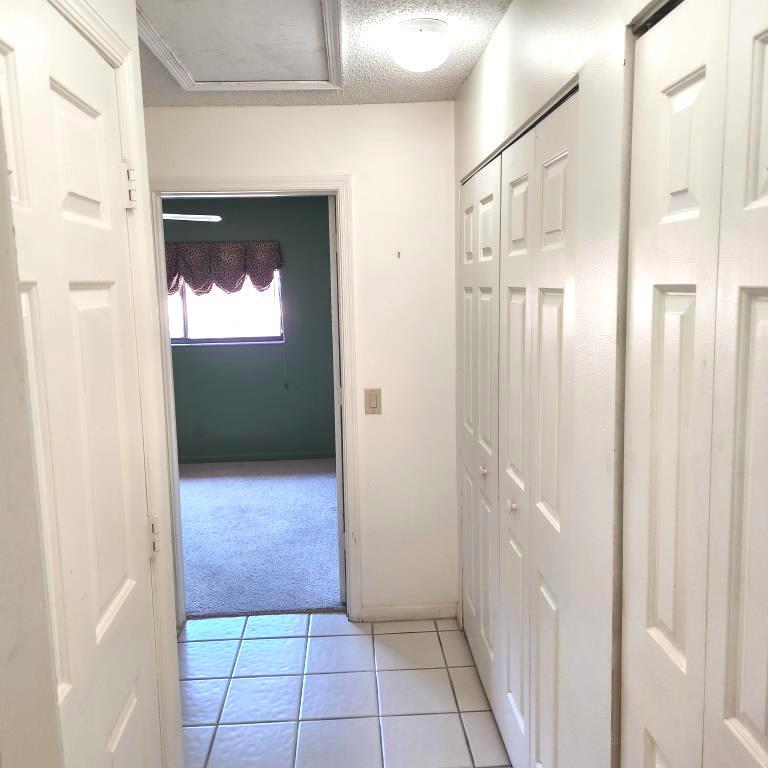 5660 Coach House Circle, Unit G Boca Raton, FL 33486 - Photo 9 of 22 20250427_142208