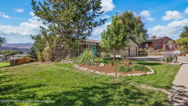 a view of backyard of house