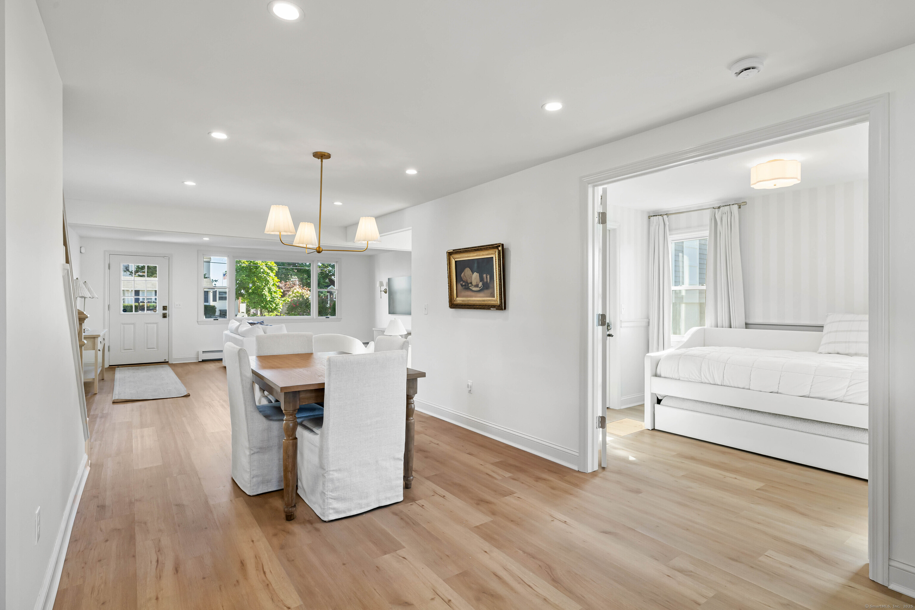 144 Shore Road Clinton, CT 06413 - Photo 23 of 40