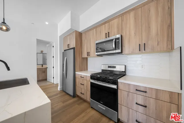 $5,500 | 10845 1/2 Morrison Street, North Hollywood, CA 91601