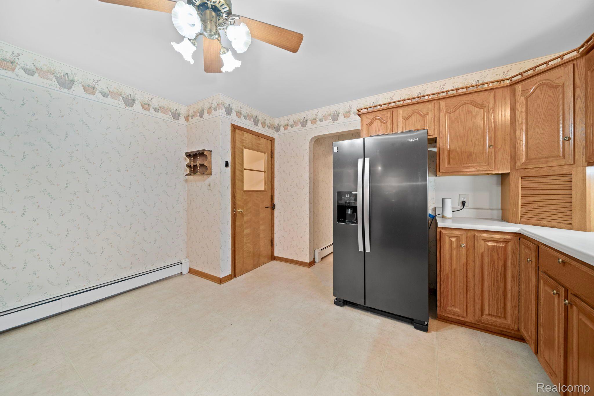 2980 Beach Road Port Huron, MI 48060 - Photo 8 of 43 Gallery Image 8