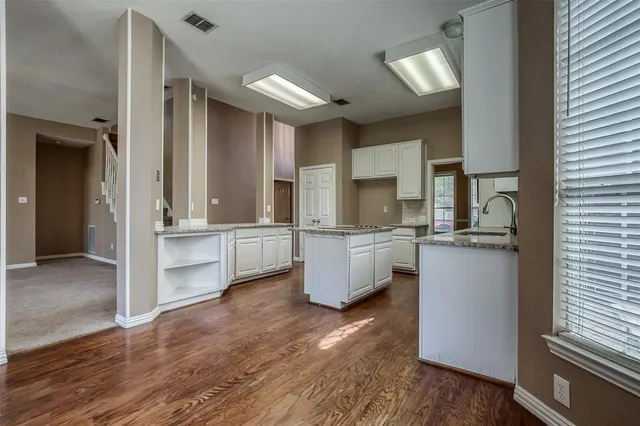 $2,700 | 5717 Belle Chasse Lane, Frisco, TX 75035