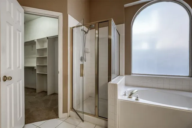 $2,700 | 5717 Belle Chasse Lane, Frisco, TX 75035