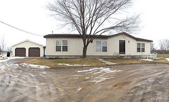 10215 West Lovejoy Road Byron, MI 48418 - Photo 1 of 11 10215 Lovejoy