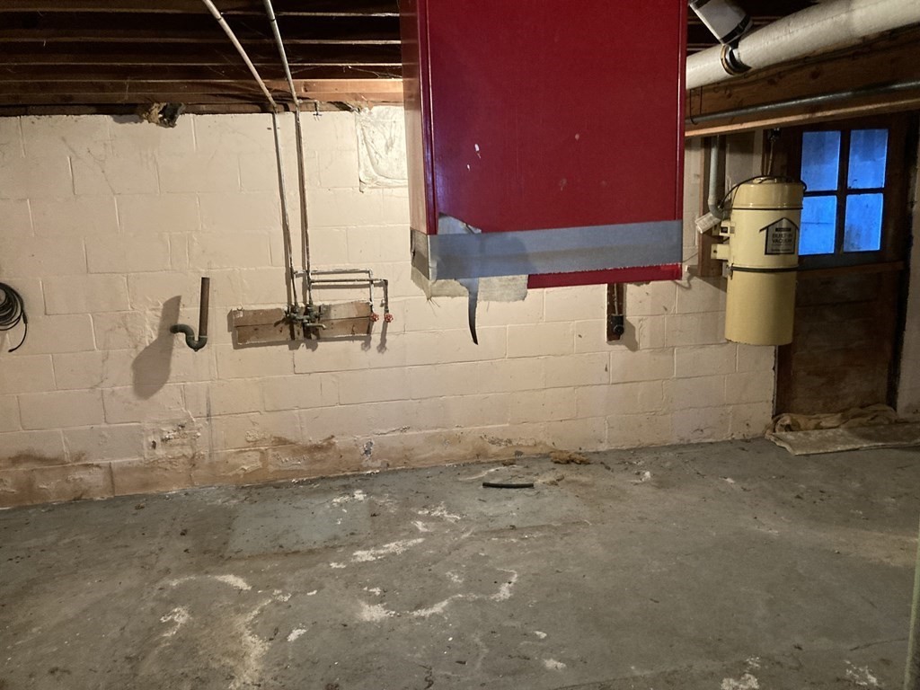 82 Manchonis Road Wilbraham, MA 01095 - Photo 10 of 15 Gallery Image 10
