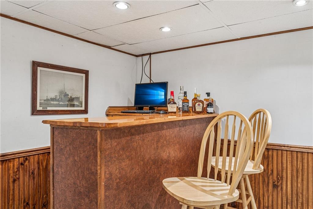911 Colonial Manor Road Irwin, PA 15642 - Photo 22 of 33 Gallery Image 22