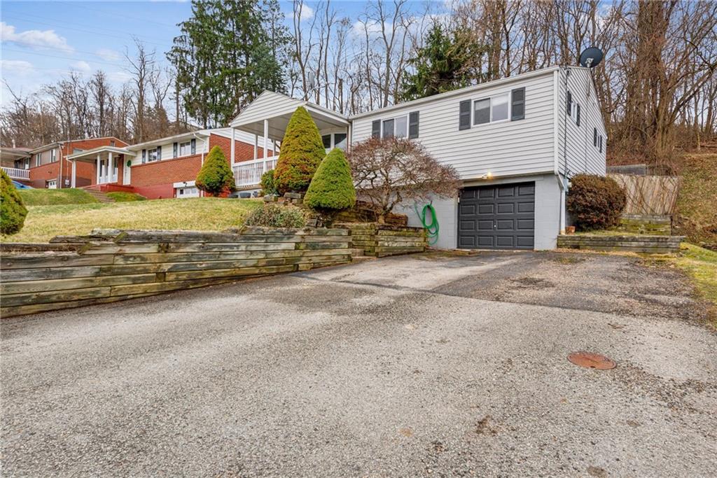 911 Colonial Manor Road Irwin, PA 15642 - Photo 32 of 33 Gallery Image 32