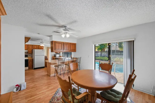 $4,800 | 4914 Acorn Drive, Boca Raton, FL 33487