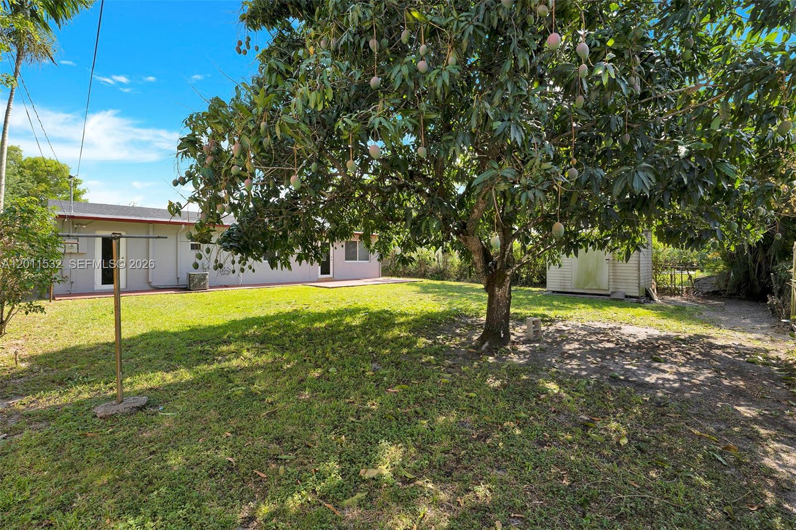 437 Swan Avenue Miami Springs, FL 33166 - Photo 28 of 33