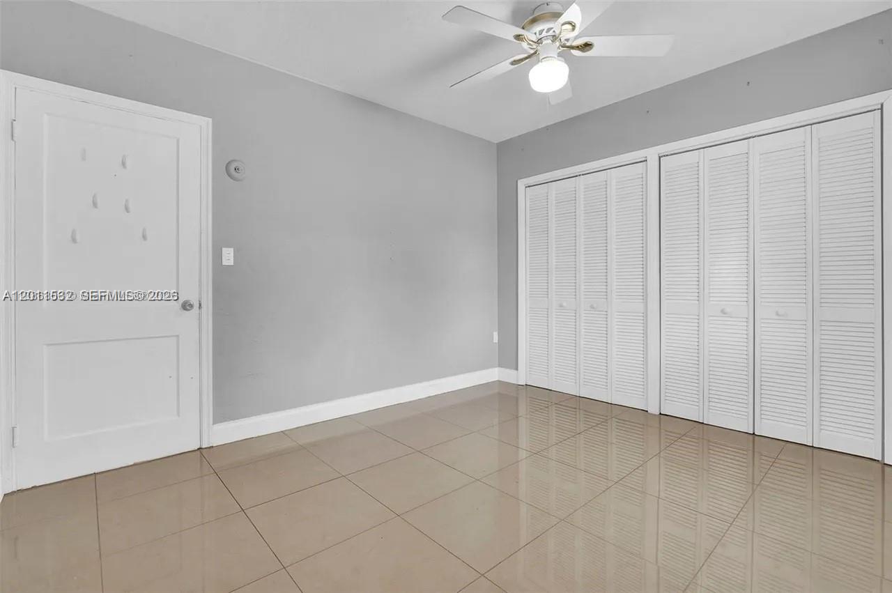 437 Swan Avenue Miami Springs, FL 33166 - Photo 8 of 33