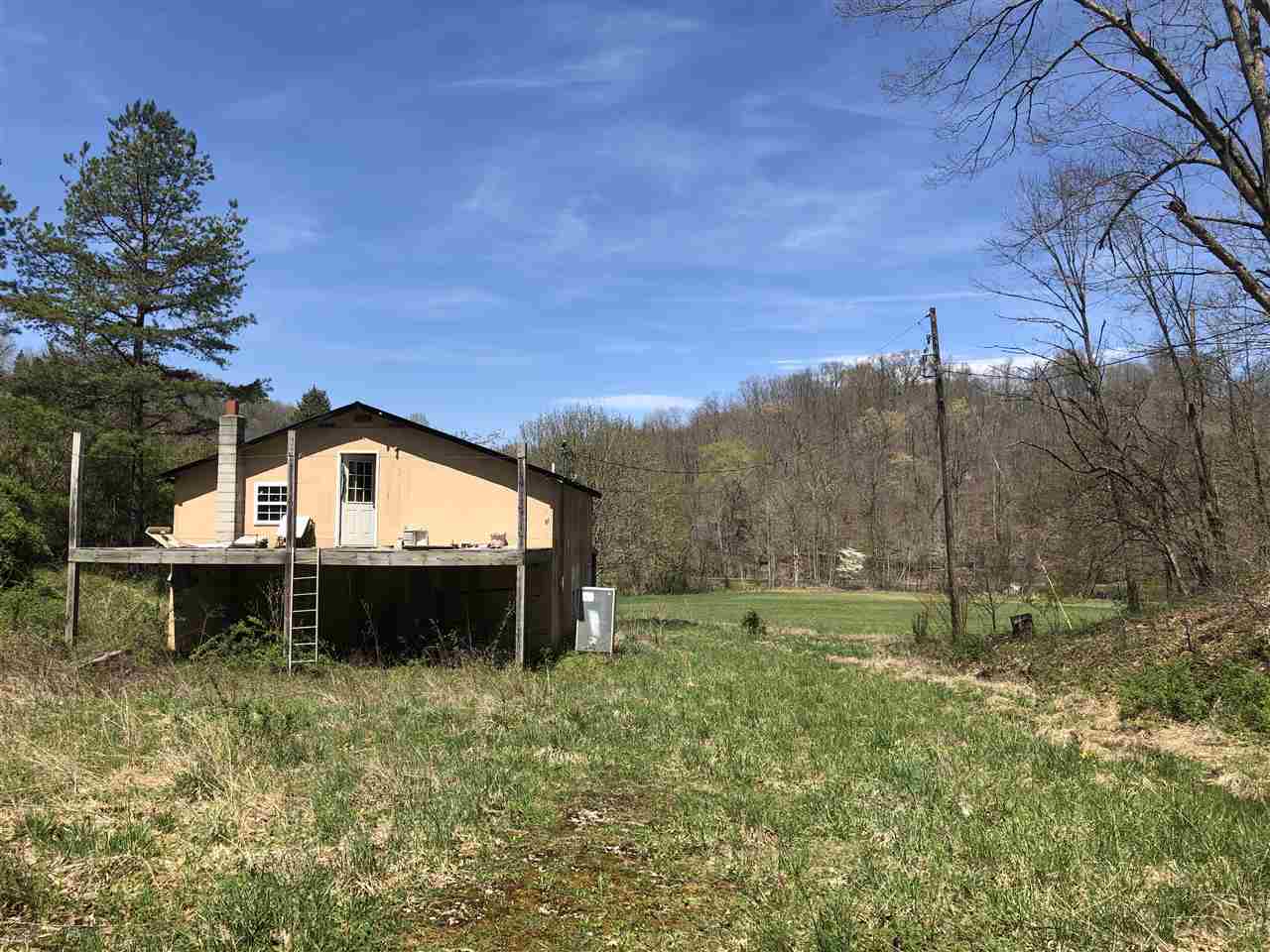 24652 Slick Rock Road Rush, KY 41168 - Photo 1 of 1