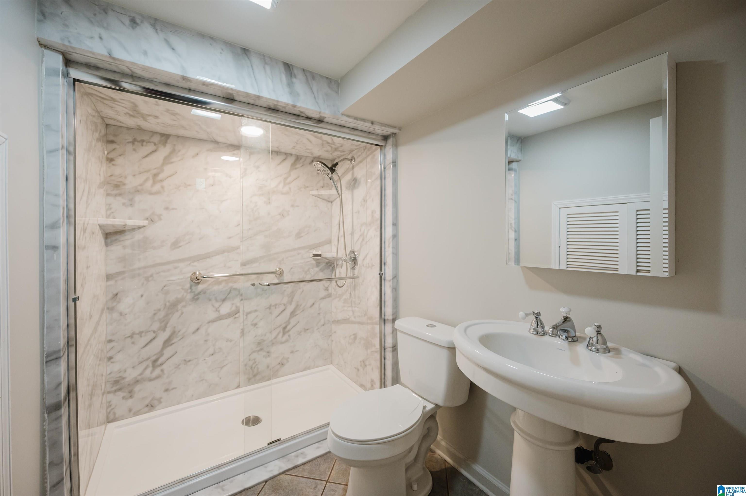5812 Southcrest Road Birmingham, AL 35213 - Photo 37 of 55