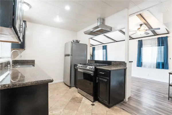 $159,900 | 17705 South Western Avenue, Unit 118, Gardena, CA 90248
