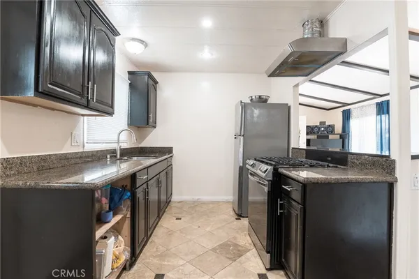 $159,900 | 17705 South Western Avenue, Unit 118, Gardena, CA 90248