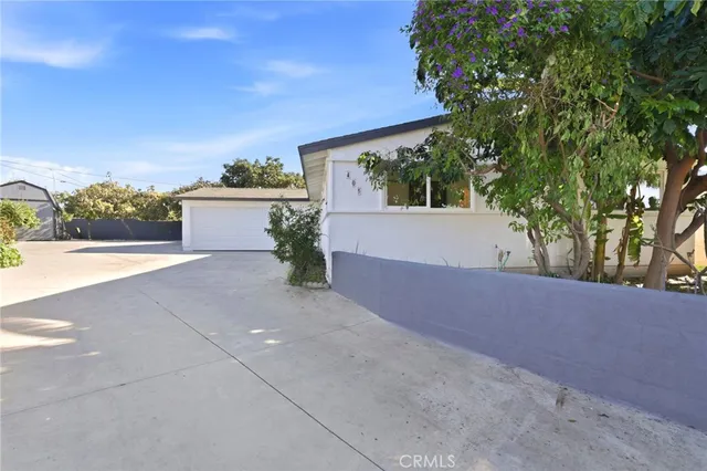 $949,000 | 405 South Clara Street, Santa Ana, CA 92704
