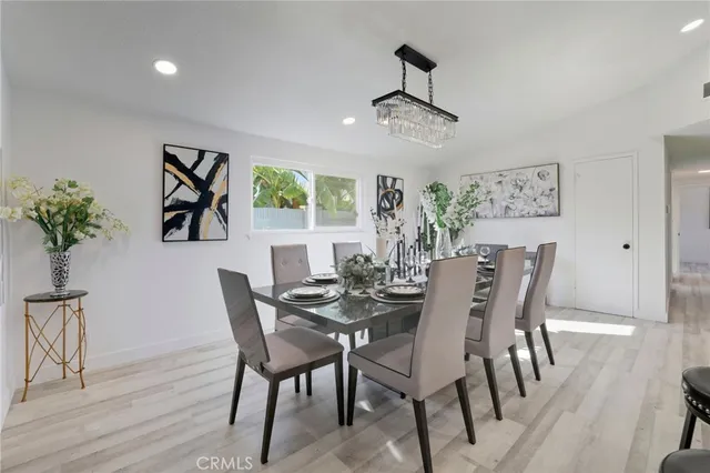 $949,000 | 405 South Clara Street, Santa Ana, CA 92704
