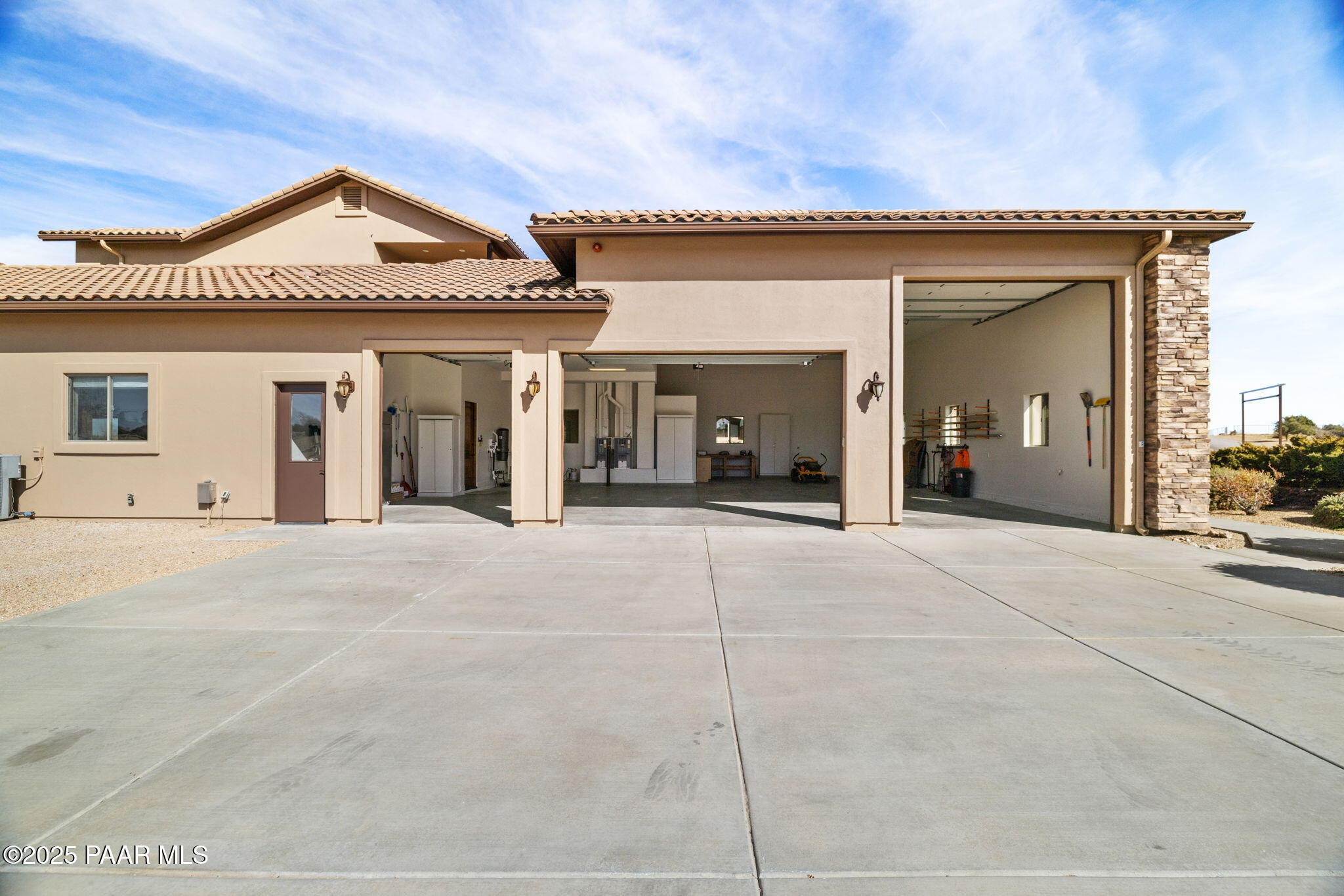 4140 Chuckwalla Road Prescott, AZ 86305 - Photo 68 of 82 73-Garage (1)