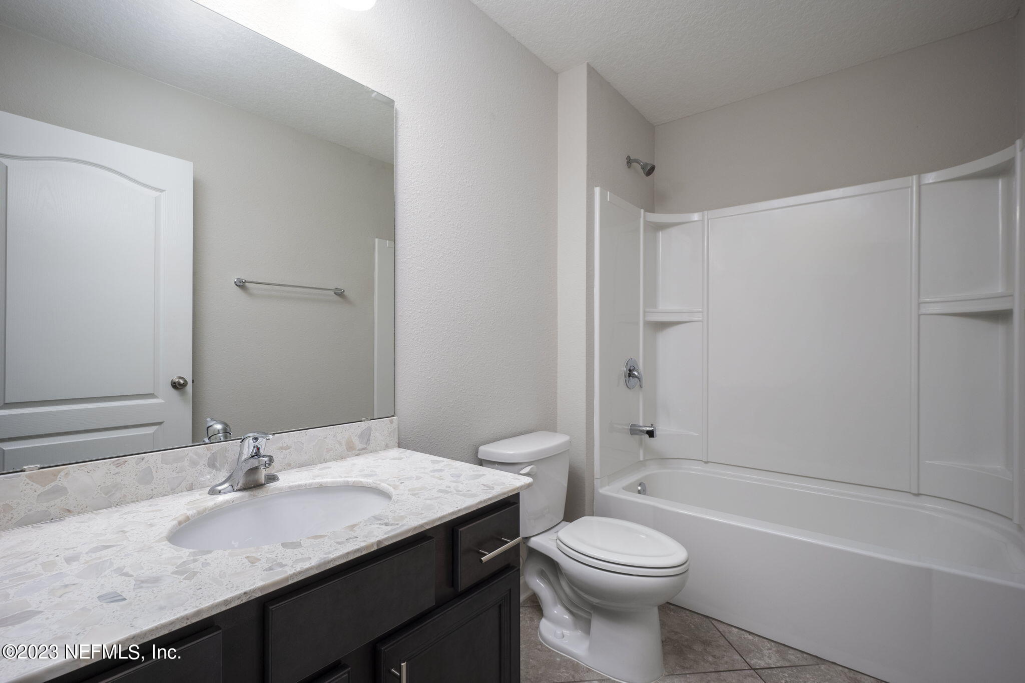 80 South Hamilton Springs Road St. Augustine, FL 32084 - Photo 16 of 30 Guest Bathroom